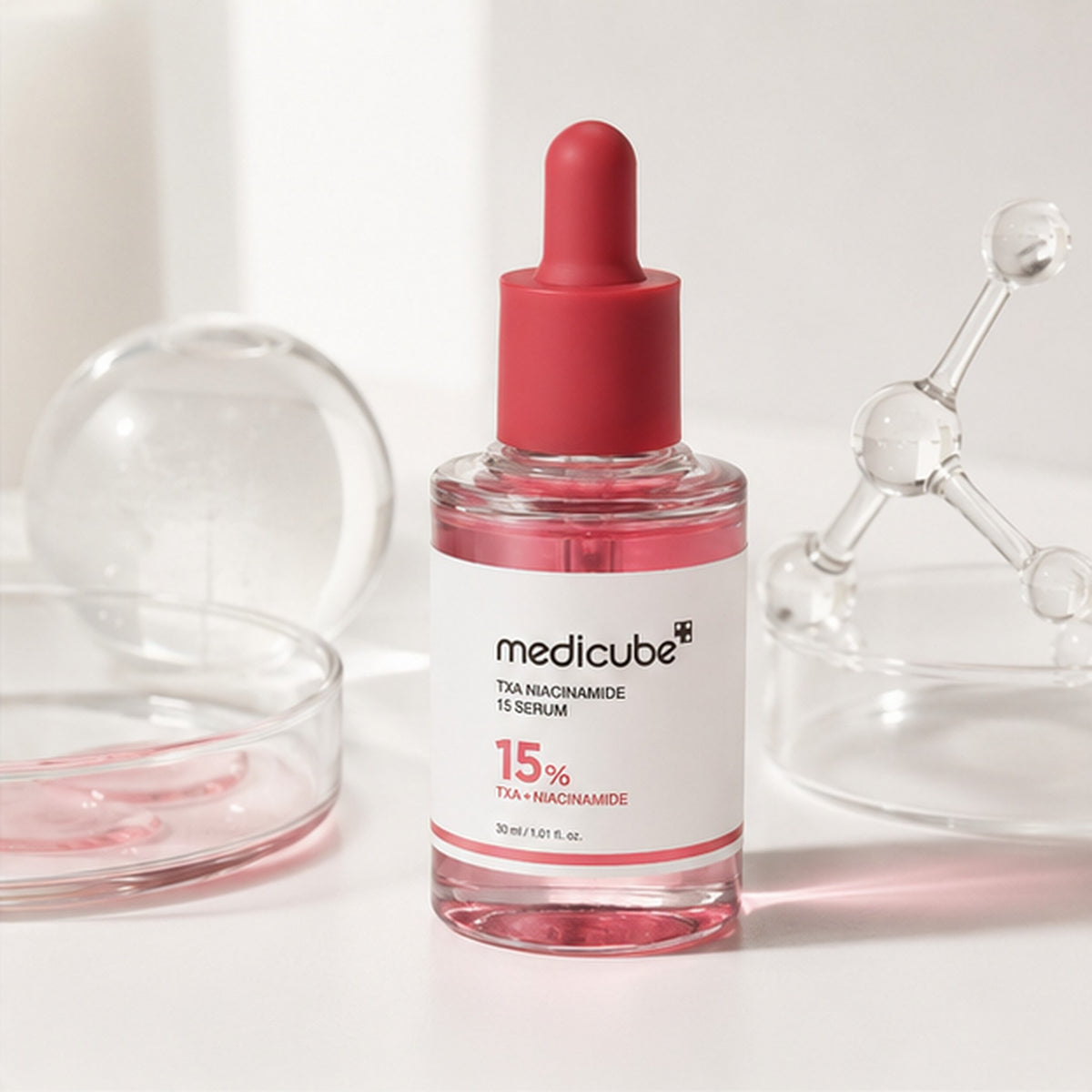 medicube TXA Niacinamide 15 Sérum 30 ml