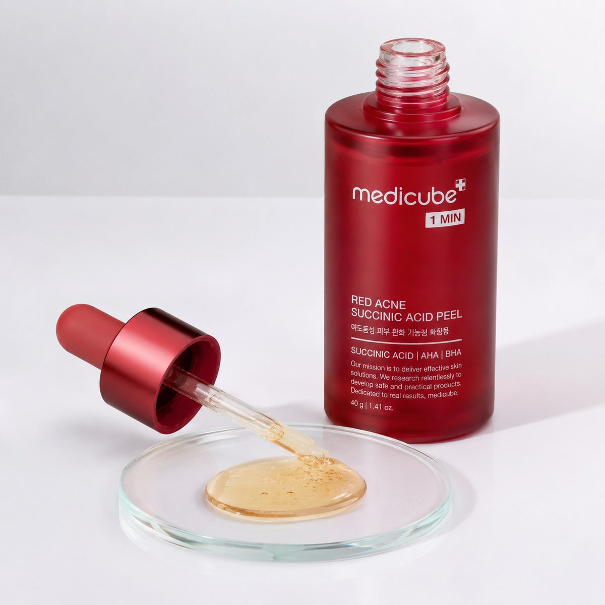MEDICUBE Red Acne Succinic Acid Peel Sérum 40 g