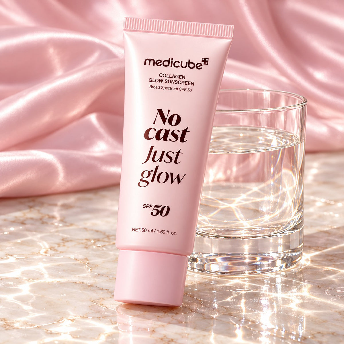 medicube Collagen Glow Protetor Solar SPF 50 50 ml