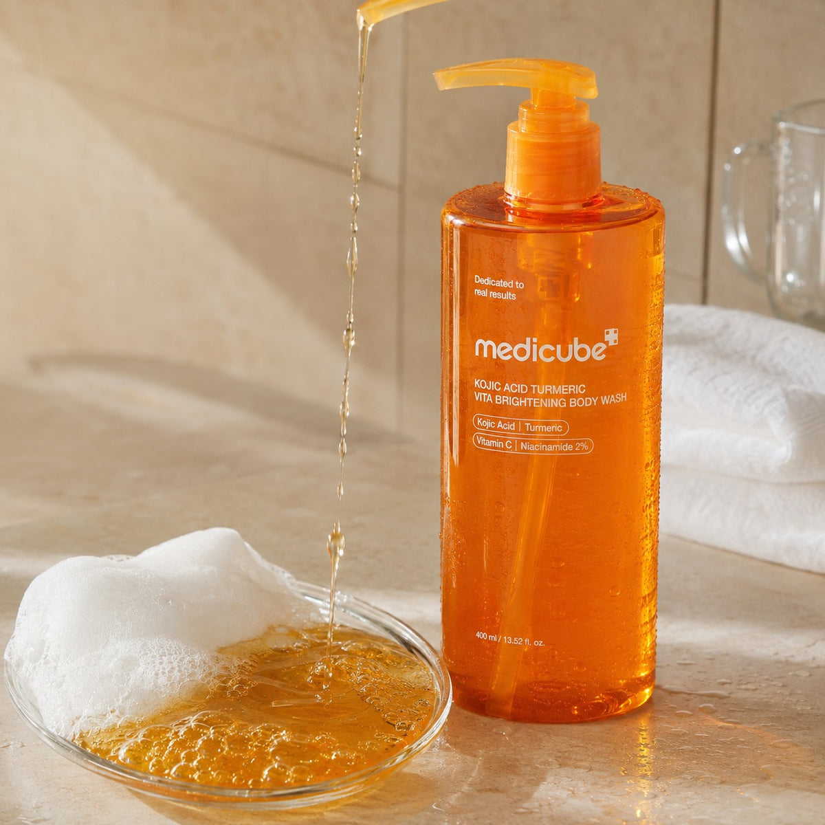 medicube Kojic Acid Turmeric Vita Brightening Body Wash 400 ml