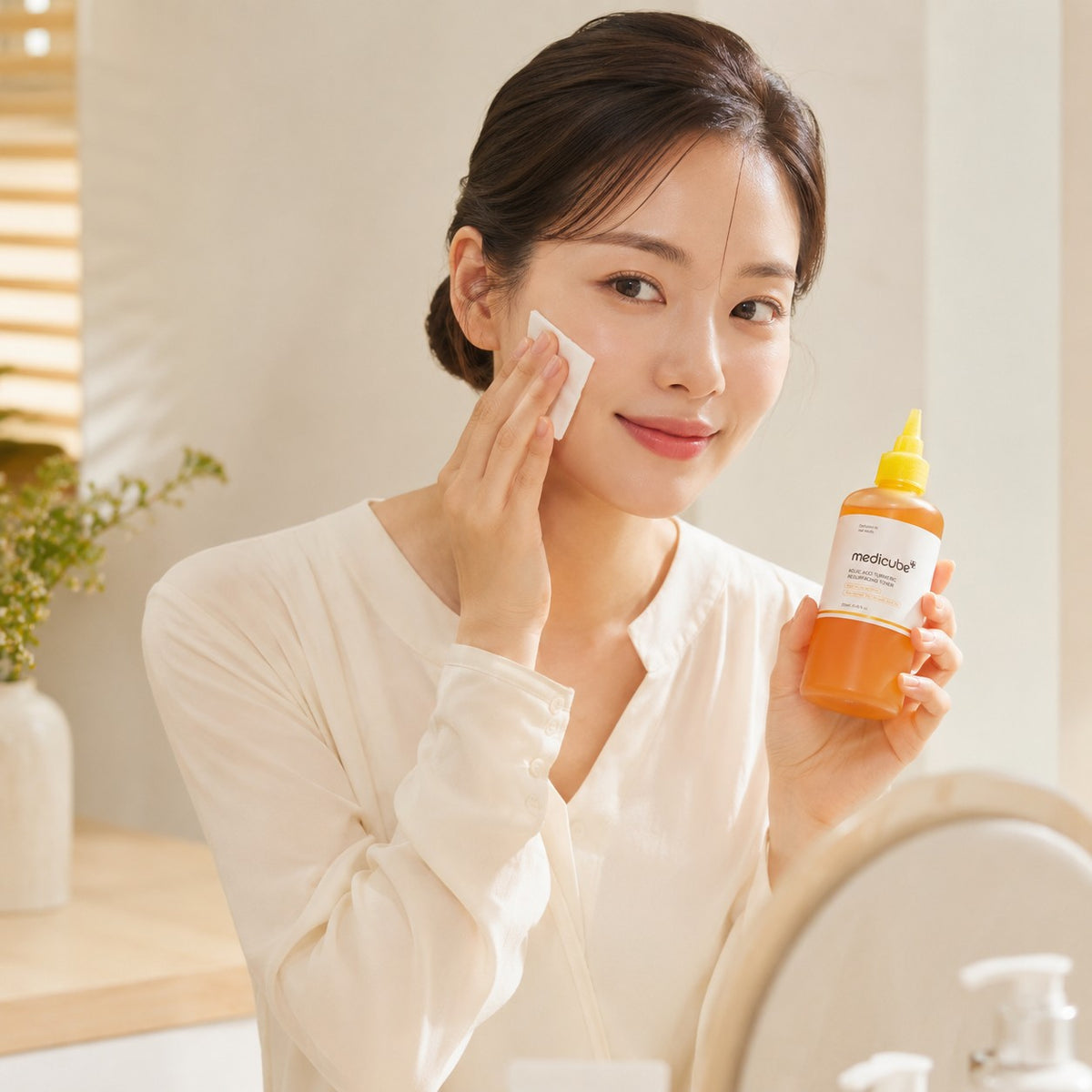 MEDICUBE Kojic Acid Turmeric Tónico 250 ml