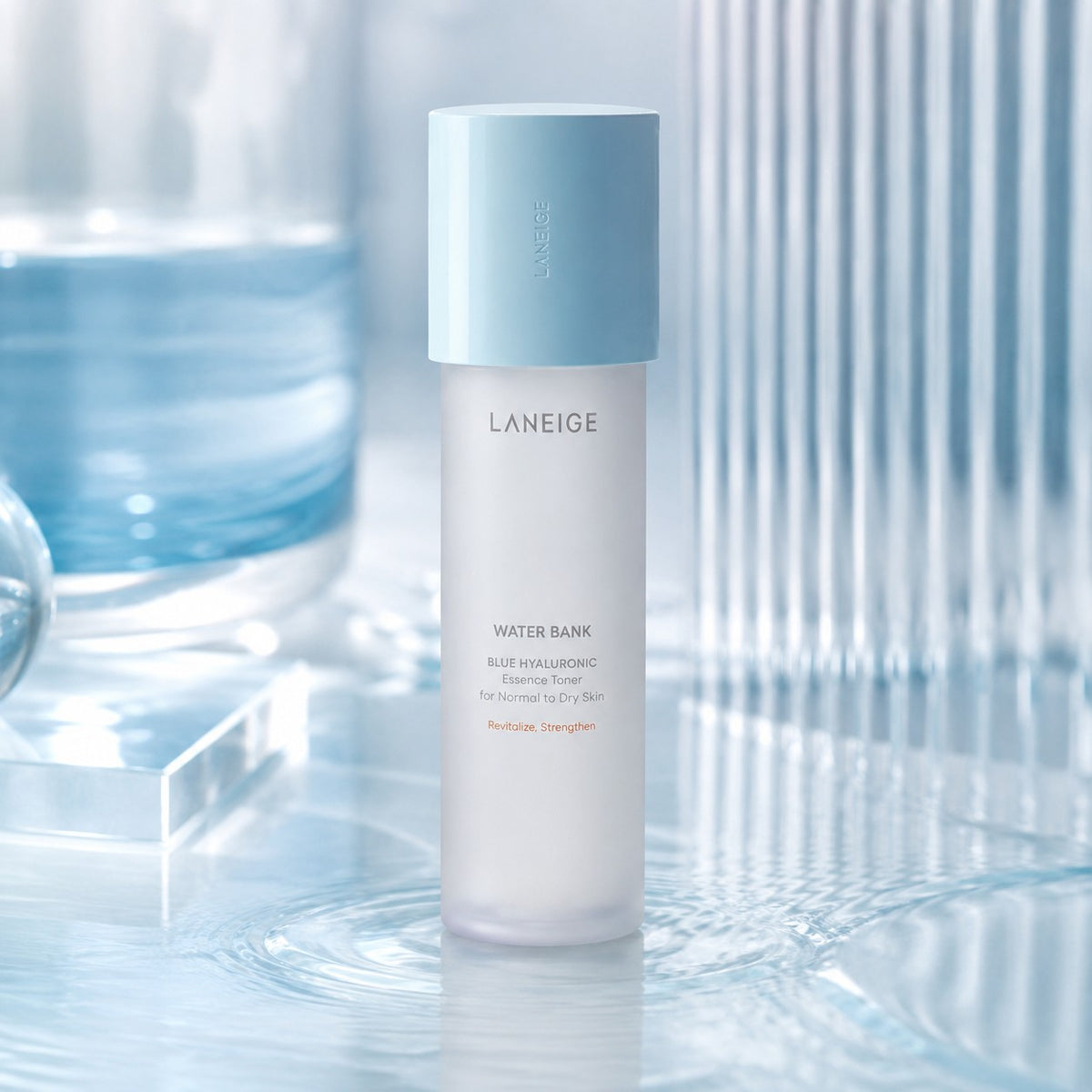 LANEIGE Water Bank Blue Hyaluronic Essência Tónico Normal to Dry Skin 160 ml