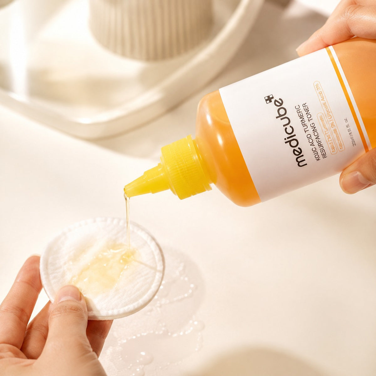 MEDICUBE Kojic Acid Turmeric Tónico 250 ml