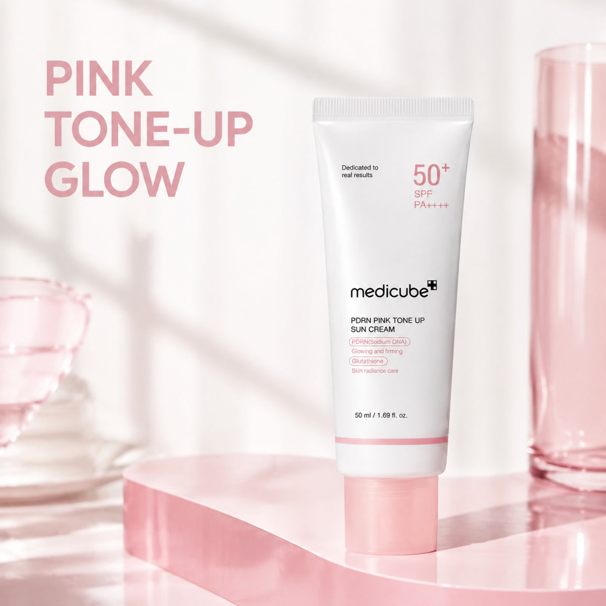 MEDICUBE PDRN Pink Tone Up Creme Solar 50 ml